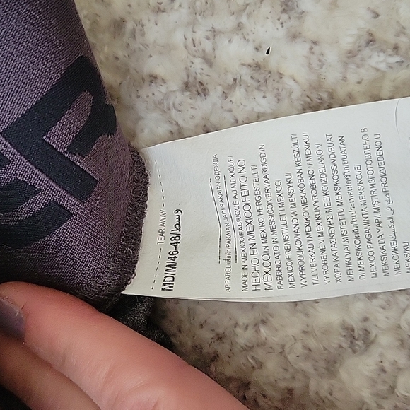 Under Armor, Women's Medium, Grey, Athletic, Shortly Shorts - Picture 4 of 6